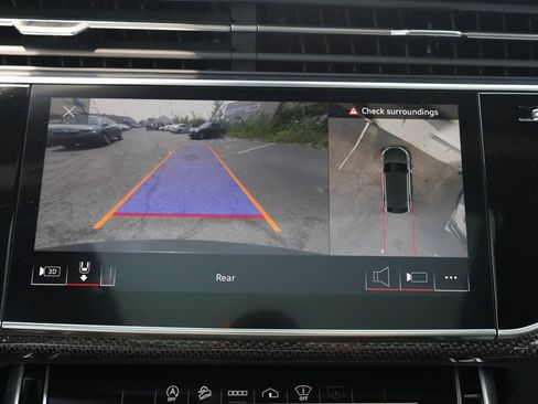 Used 2022 Audi SQ8 Prestige w/ Prestige Package image 56