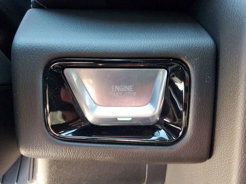 New 2026 GMC Yukon XL Denali w/ Sun & Power Step Package AWD/4WD image 24