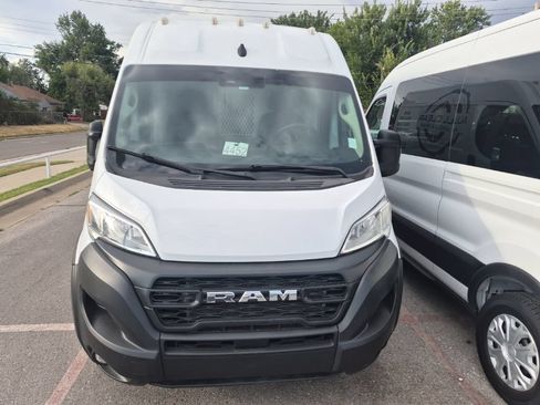 Used 2024 RAM ProMaster 2500 w/ Convenience Group FWD image 28