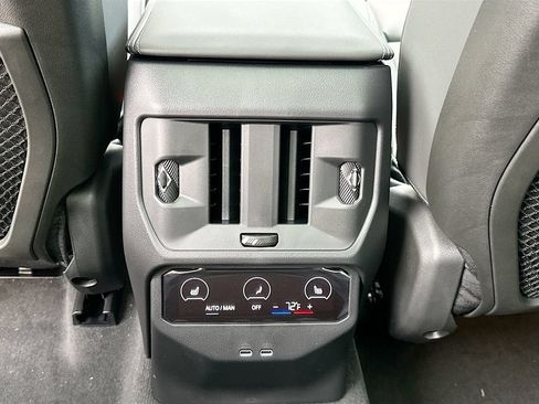 Used 2026 BMW X3 xDrive30i w/ Premium Package AWD/4WD image 26