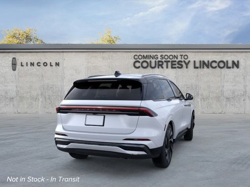 New 2026 Lincoln Nautilus Reserve AWD/4WD image 6