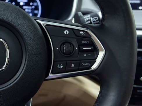 Used 2023 Acura MDX SH-AWD w/ Technology Package image 16
