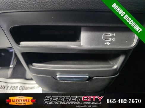 New 2026 Chrysler Voyager LX image 22