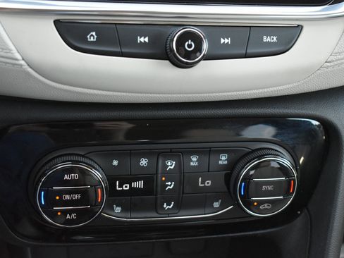 Used 2023 Buick Encore GX Essence w/ Experience Buick Package FWD image 30