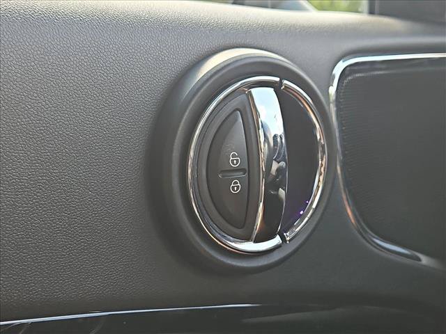 Used 2019 MINI Cooper Countryman SE AWD/4WD image 18