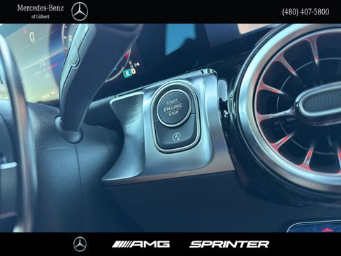 New 2026 Mercedes-Benz GLB 35 AMG 4MATIC image 29