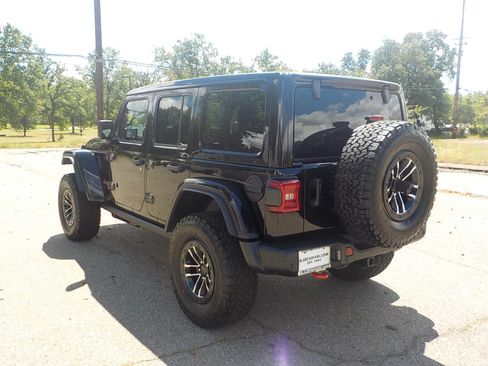 New 2026 Jeep Wrangler Unlimited Rubicon AWD/4WD image 26