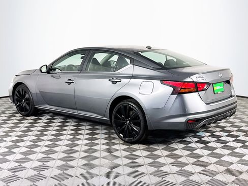Used 2020 Nissan Altima 2.5 SR w/ Premium Package AWD/4WD image 6