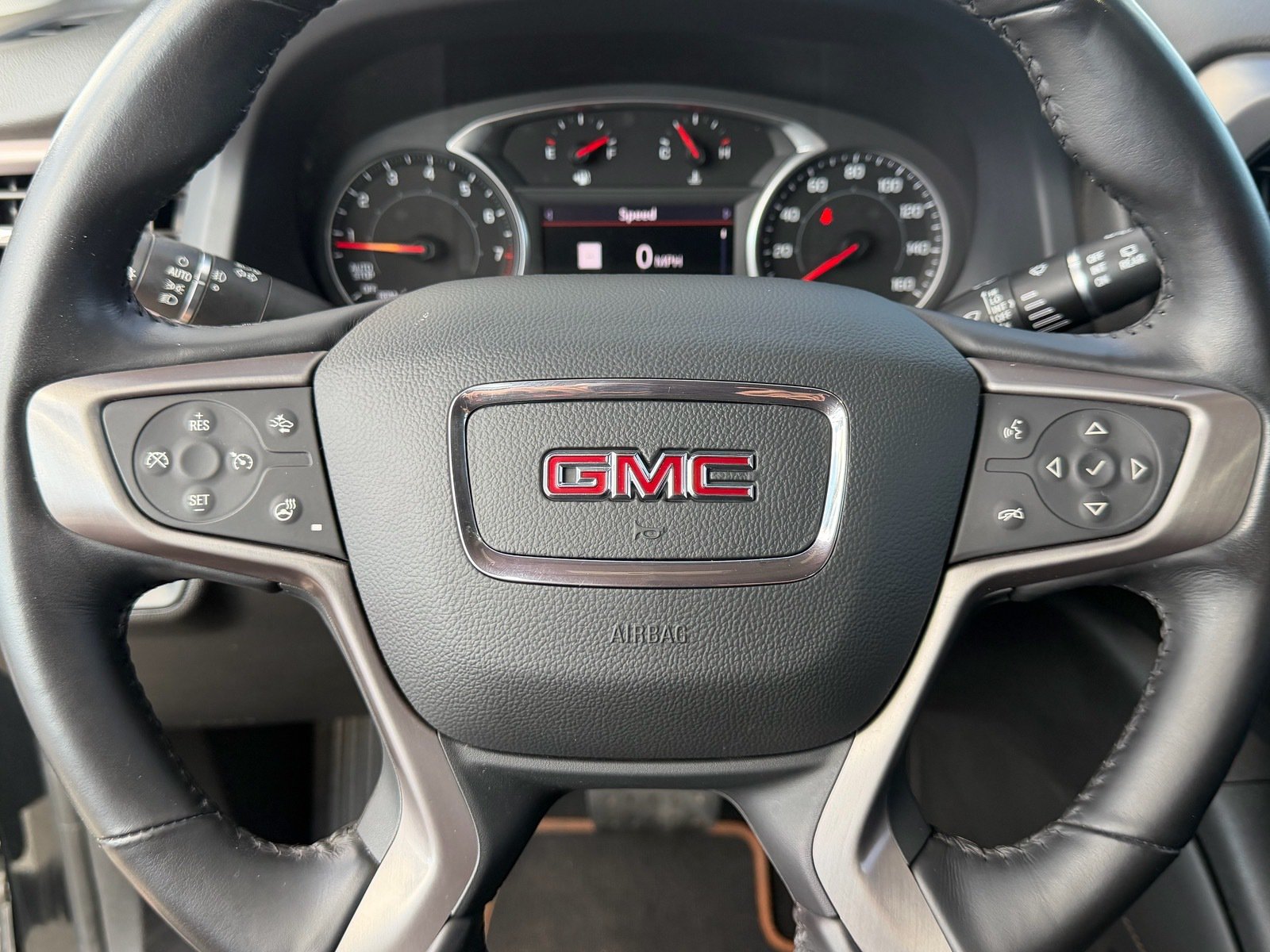 Used 2022 GMC Acadia AT4 w/ Preferred Package AWD/4WD image 35