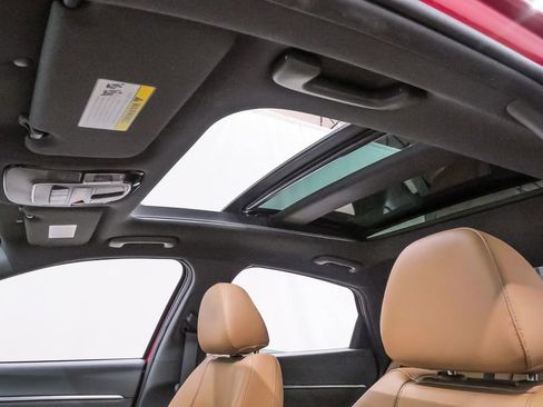 Used 2021 Hyundai Sonata Limited w/ Preferred Accessory Package image 10