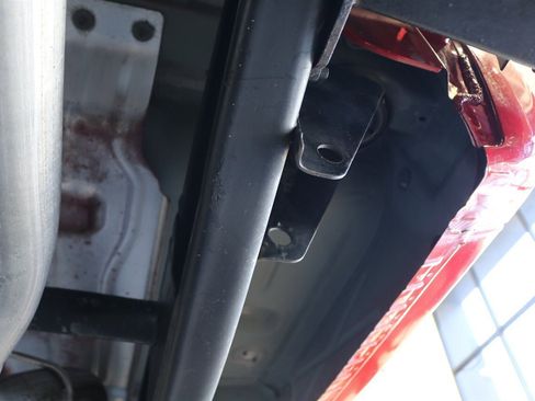 Used 2006 Chevrolet Silverado 2500 LT w/ Heavy-Duty Power Package image 30