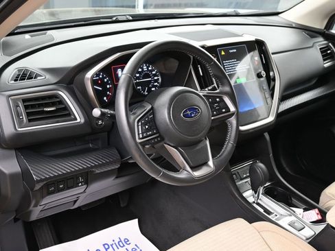 Used 2023 Subaru Ascent Premium w/ Convenience Package AWD/4WD image 16