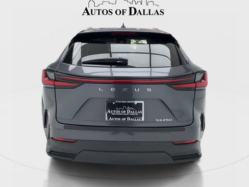 Used 2024 Lexus NX 250 FWD image 9