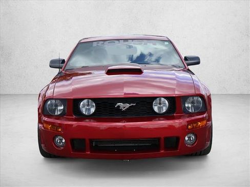 Used 2006 Ford Mustang GT RWD image 2