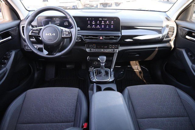 Used 2026 Kia Seltos S FWD image 21