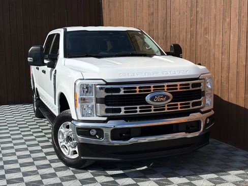 Used 2025 Ford F250 XLT image 8