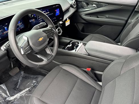 Used 2026 Chevrolet Blazer EV LT image 11