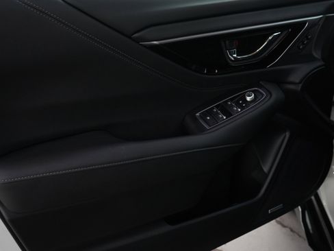 Used 2023 Subaru Outback Limited image 16