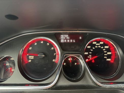 Used 2015 GMC Acadia Denali image 9