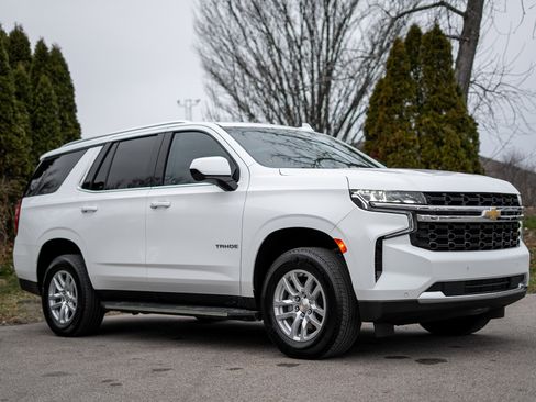 Used 2024 Chevrolet Tahoe LS w/ Driver Alert Package image 3