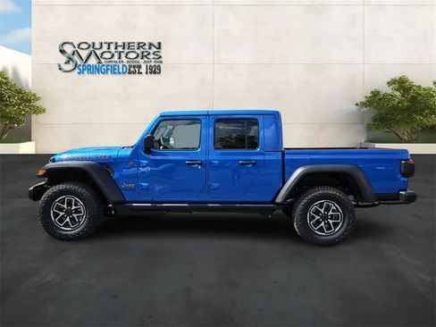 New 2026 Jeep Gladiator Rubicon w/ Steel Power Dome Hood Package AWD/4WD image 2