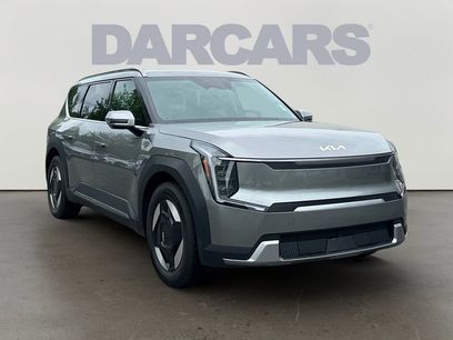 Used 2024 Kia EV9 Wind