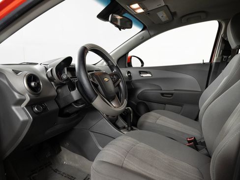 Used 2012 Chevrolet Sonic LT image 14