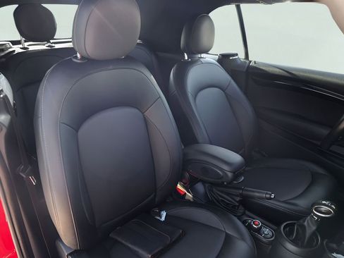 Used 2019 MINI Cooper Convertible w/ Premium Package FWD image 29