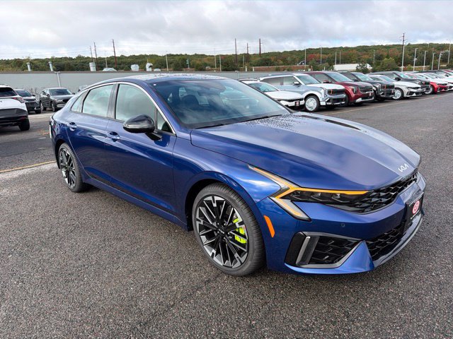 New 2027 Kia K5 GT FWD image 1