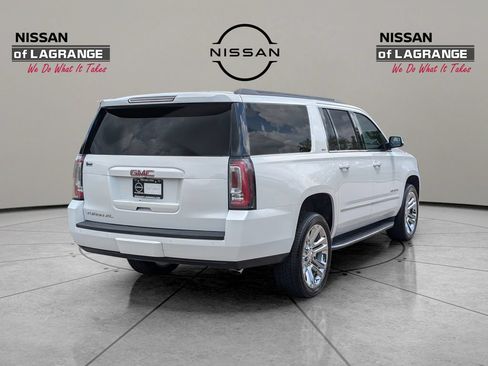 Used 2019 GMC Yukon XL SLT w/ Premium Edition RWD image 5