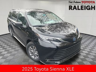 New 2025 Toyota Sienna XLE