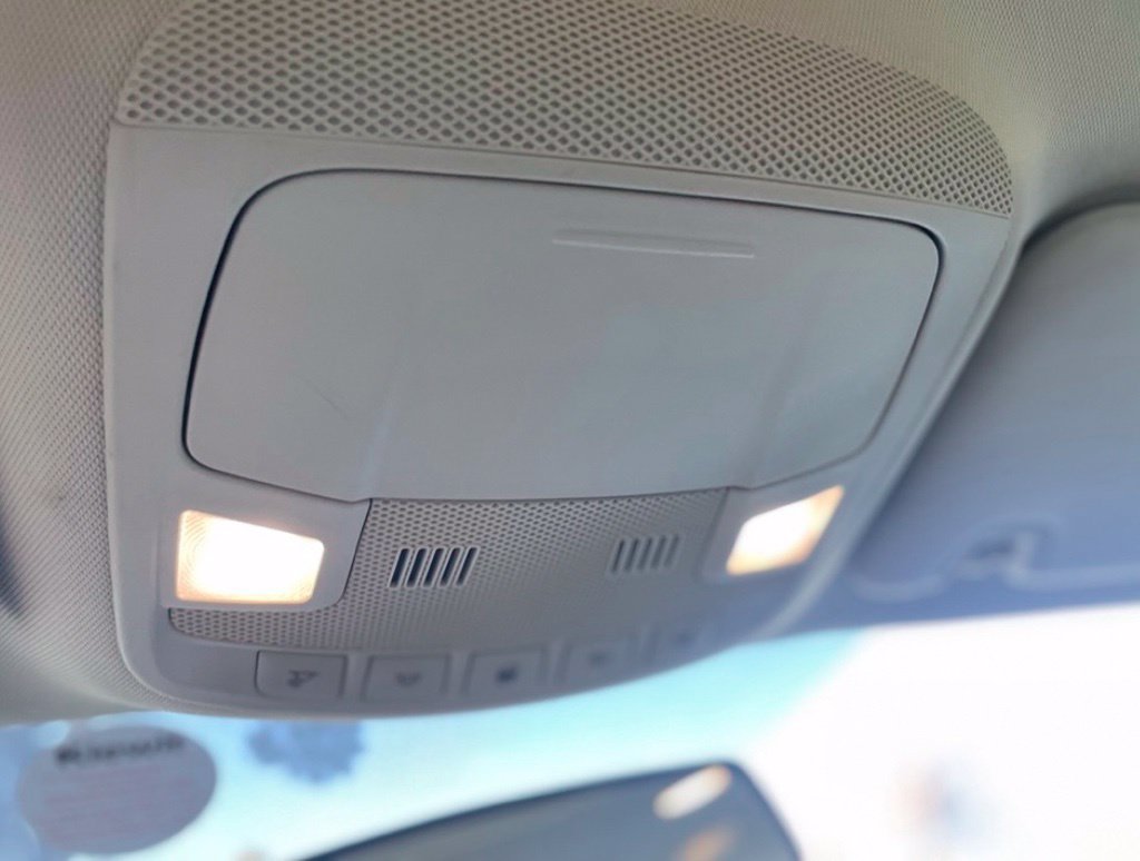 Used 2016 Ford Fusion SE FWD image 18