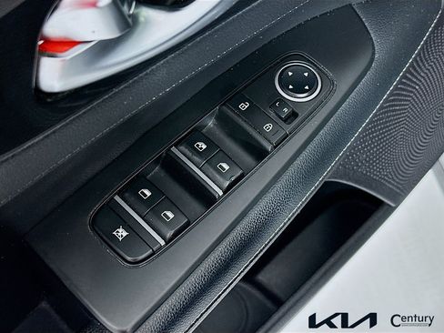 Certified 2023 Kia Forte GT-Line w/ GT-Line Technology Package FWD image 18