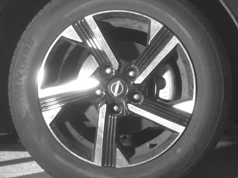 Used 2025 Nissan Sentra SV image 13