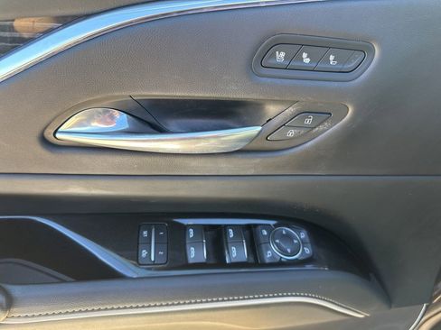 Used 2022 Cadillac Escalade Sport w/ Touring Package image 10