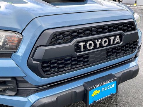 Used 2018 Toyota Tacoma TRD Pro image 27