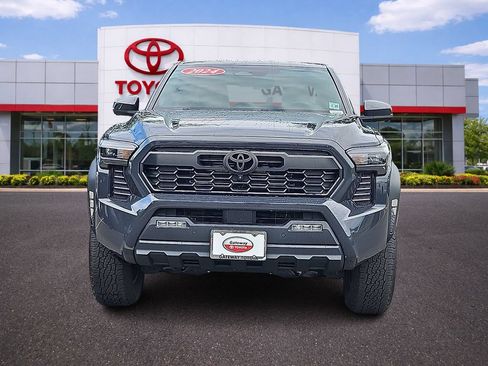 Used 2024 Toyota Tacoma TRD Off-Road w/ TRD Off Road Premium Package AWD/4WD image 2