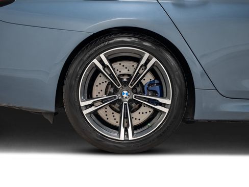 Used 2021 BMW M5 w/ Executive Package image 31