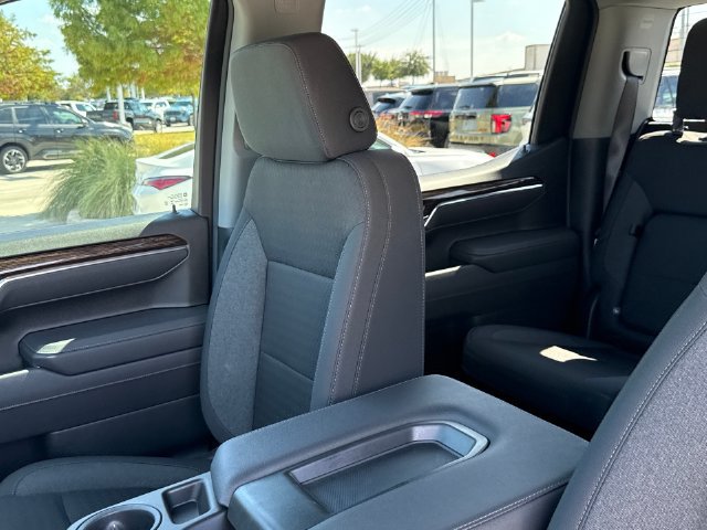 Used 2025 GMC Sierra 1500 Elevation RWD image 17