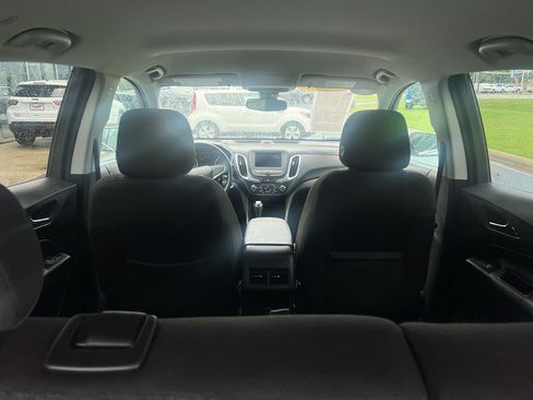 Used 2019 Chevrolet Equinox LT w/ LPO, Cargo Package FWD image 13