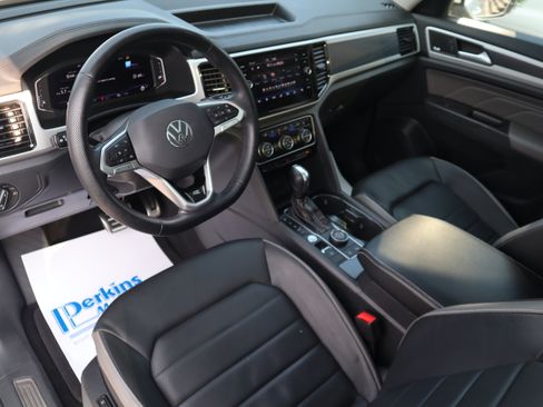 Used 2023 Volkswagen Atlas SEL Premium AWD/4WD image 24