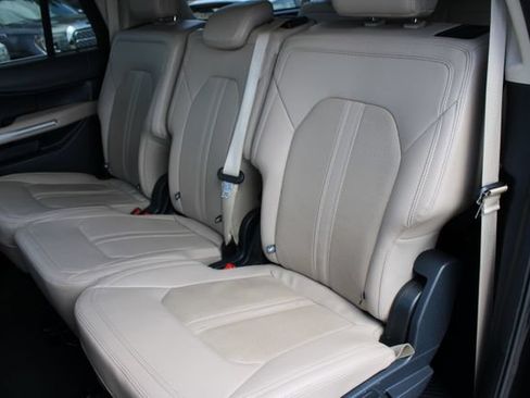 Used 2024 Ford Expedition Max Limited RWD image 47