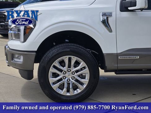 Certified 2025 Ford F150 King Ranch w/ FX4 Off-Road Package AWD/4WD image 5