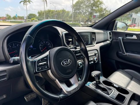 Used 2020 Kia Sportage S FWD image 10