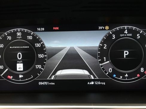 Used 2018 Land Rover Range Rover Supercharged image 12