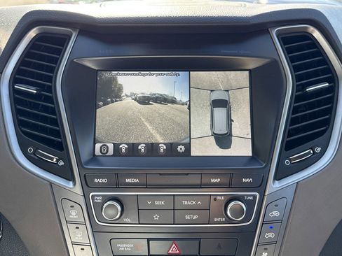 Used 2019 Hyundai Santa Fe XL image 30