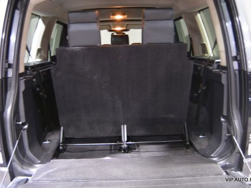 Used 2015 Land Rover LR4 HSE image 38