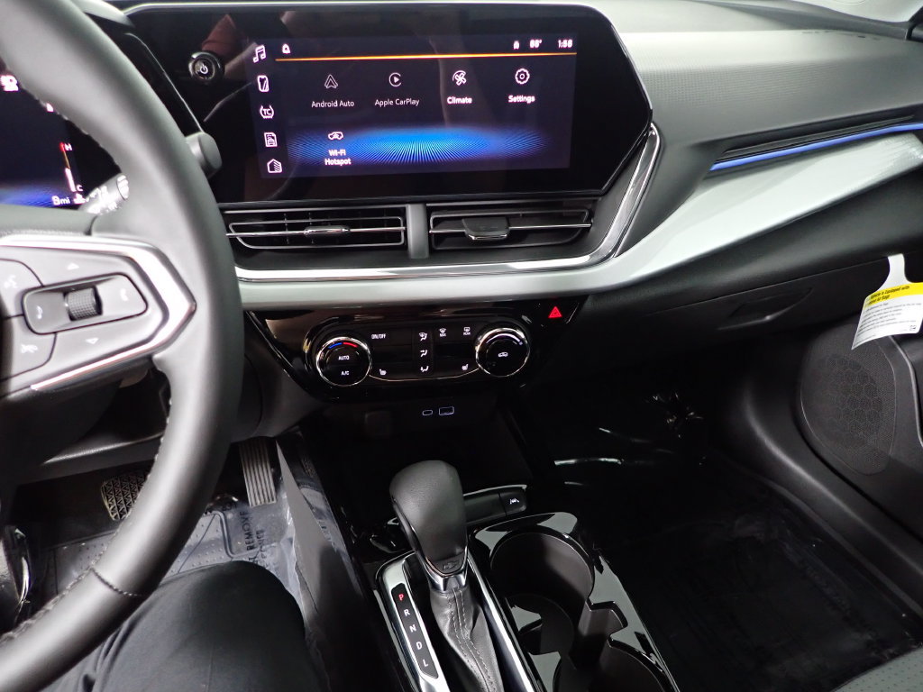 New 2026 Chevrolet Trax LT w/ Midnight Edition FWD image 27