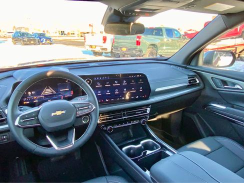 New 2026 Chevrolet Traverse LT w/ LPO, Floor Liner Package image 35