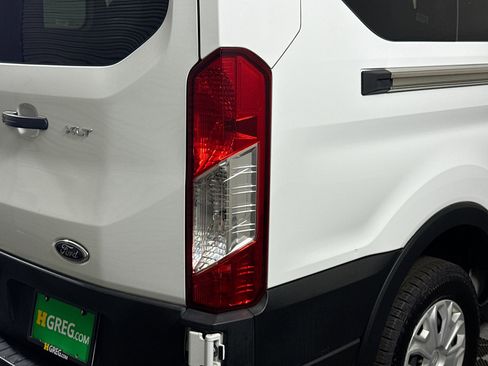 Used 2023 Ford Transit 350 XLT image 32